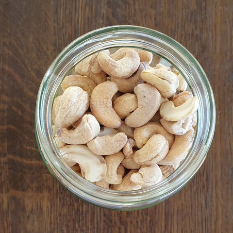 Siemenet, pähkinät ja kuivatut hedelmät