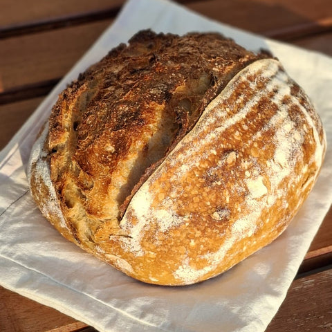 Luomu vehnäleipä 700g Ti 27/10 ja To 29/10